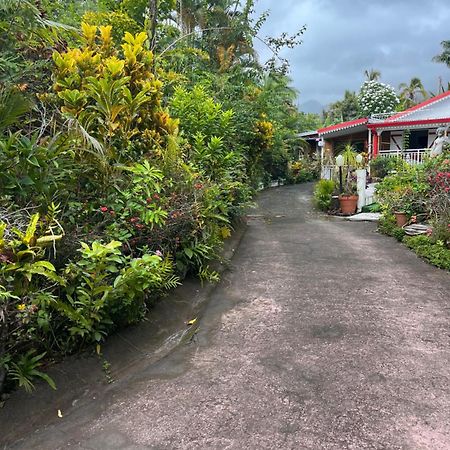 Lakour Fleurie - Ex La Case Creole Сент-Роз Экстерьер фото